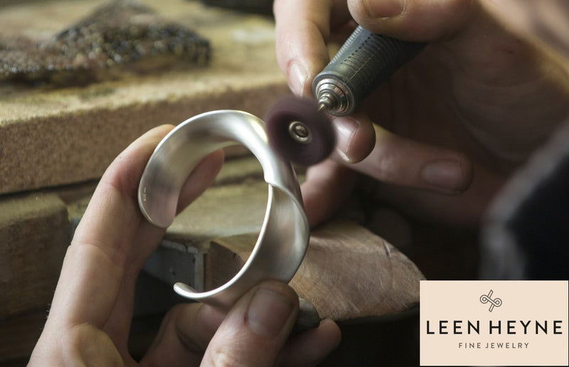 Leen Heyne - Dutch Contemporary Jewelry Designer and Goldsmith - Featured on the Norwegian Jewelry Blog