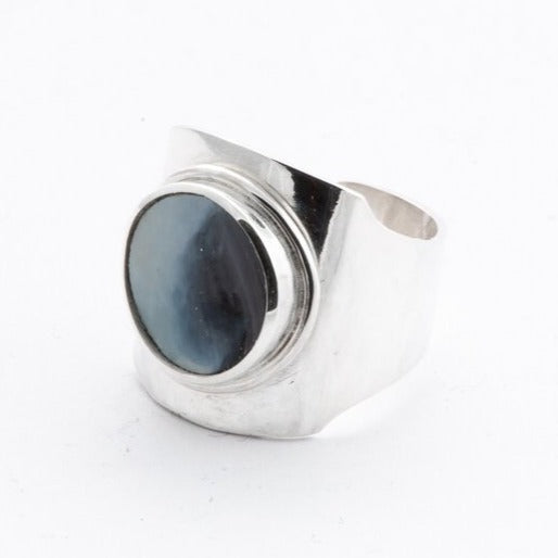 LANTERNE ring by Anette Skaugen Guldager - Norwegian Jewelry