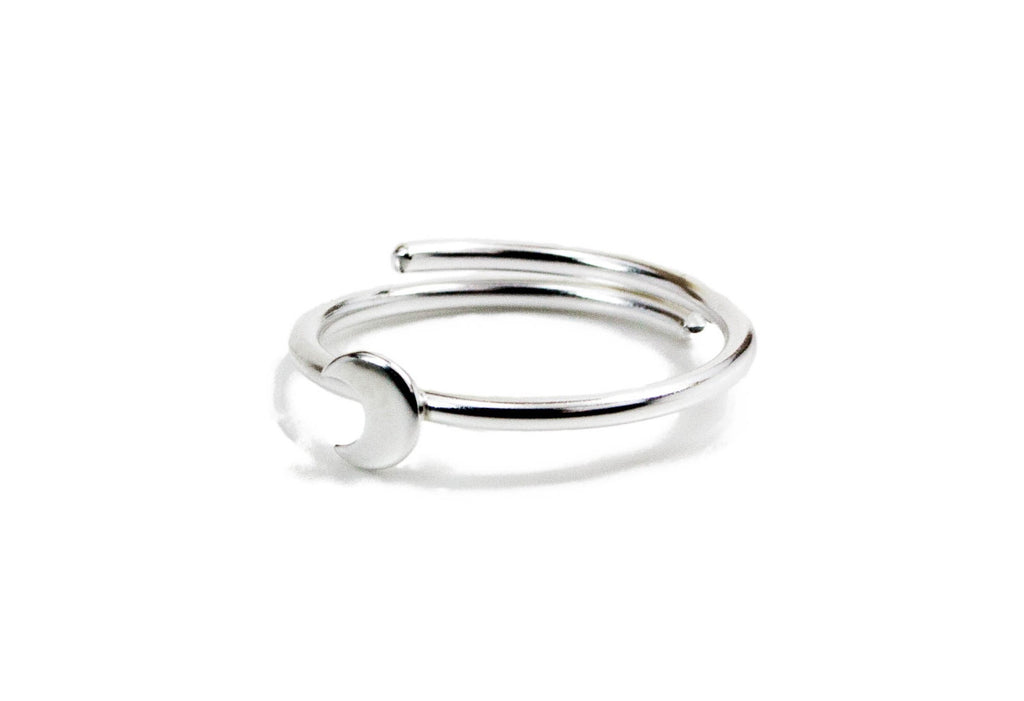 Fjellsmykke - Moonlight Silver Ring, Low by Linn Sigrid Bratland - Norwegian Jewelry