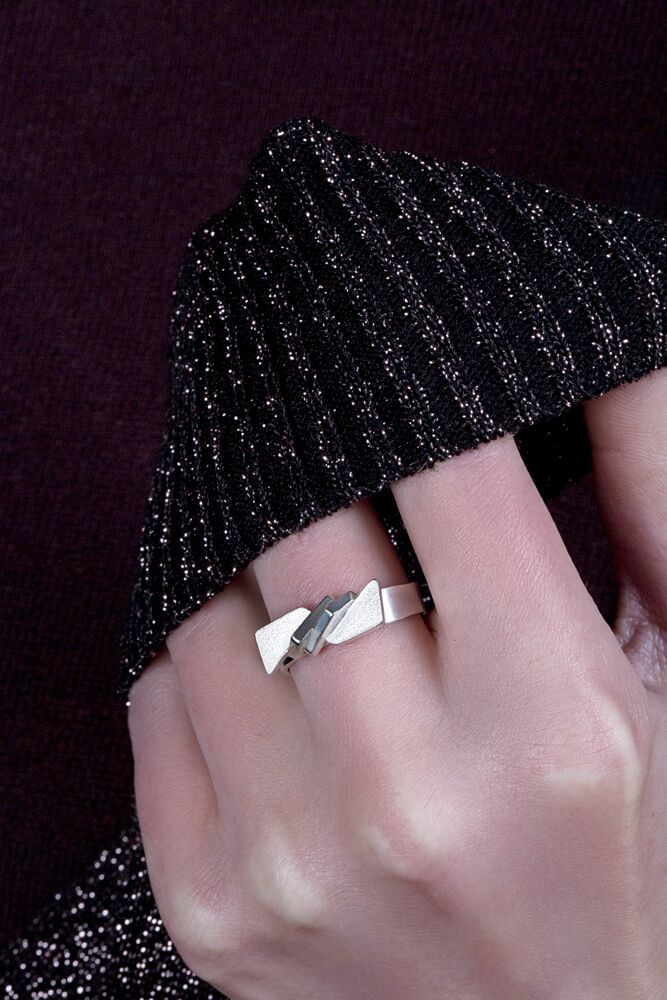 IGJ Design - Mountain Ring Rings - Norwegian Jewelry features artisan jewellery designers and goldsmiths from Norway. 